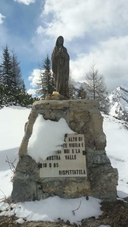 Appartamenti Patrizia San Pietro di Cadore Luaran gambar